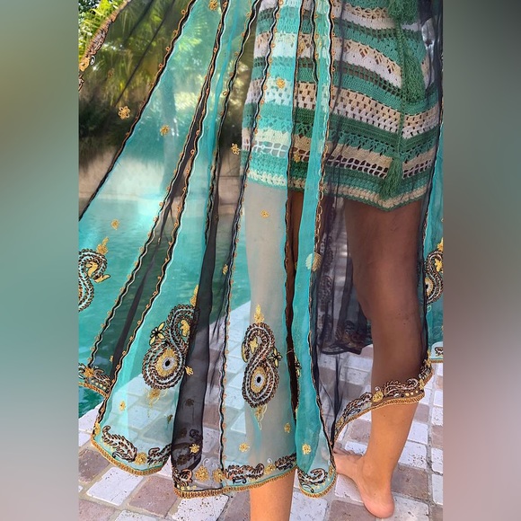 Embroidered Organza Sample - One of a Kind - Picture 6 of 11